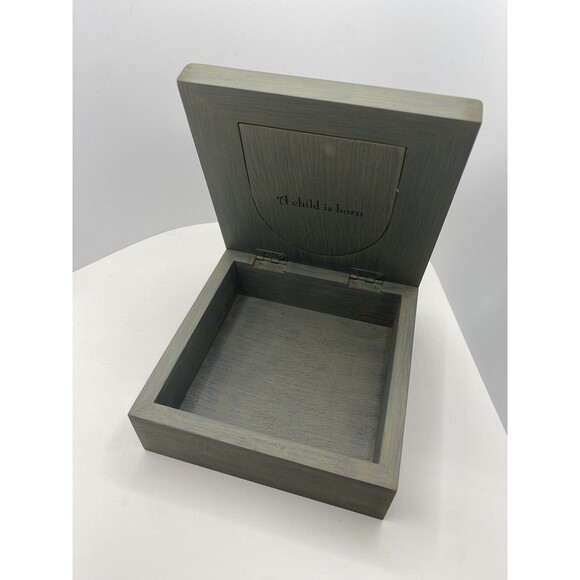 Vintage Willow Tree “Holy Family” Memory Box – (2006) w/ Original Box - Picture 3 of 4